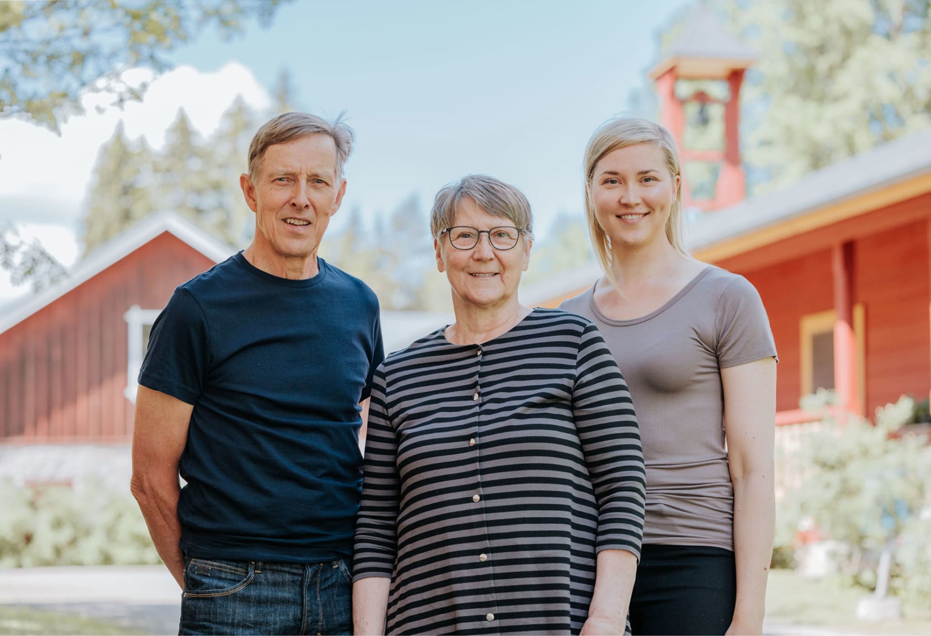 Host family of the farm: Esko, Irma and Maire Ylä-Tuuhonen