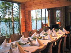 Uotilan Edustushuvilat