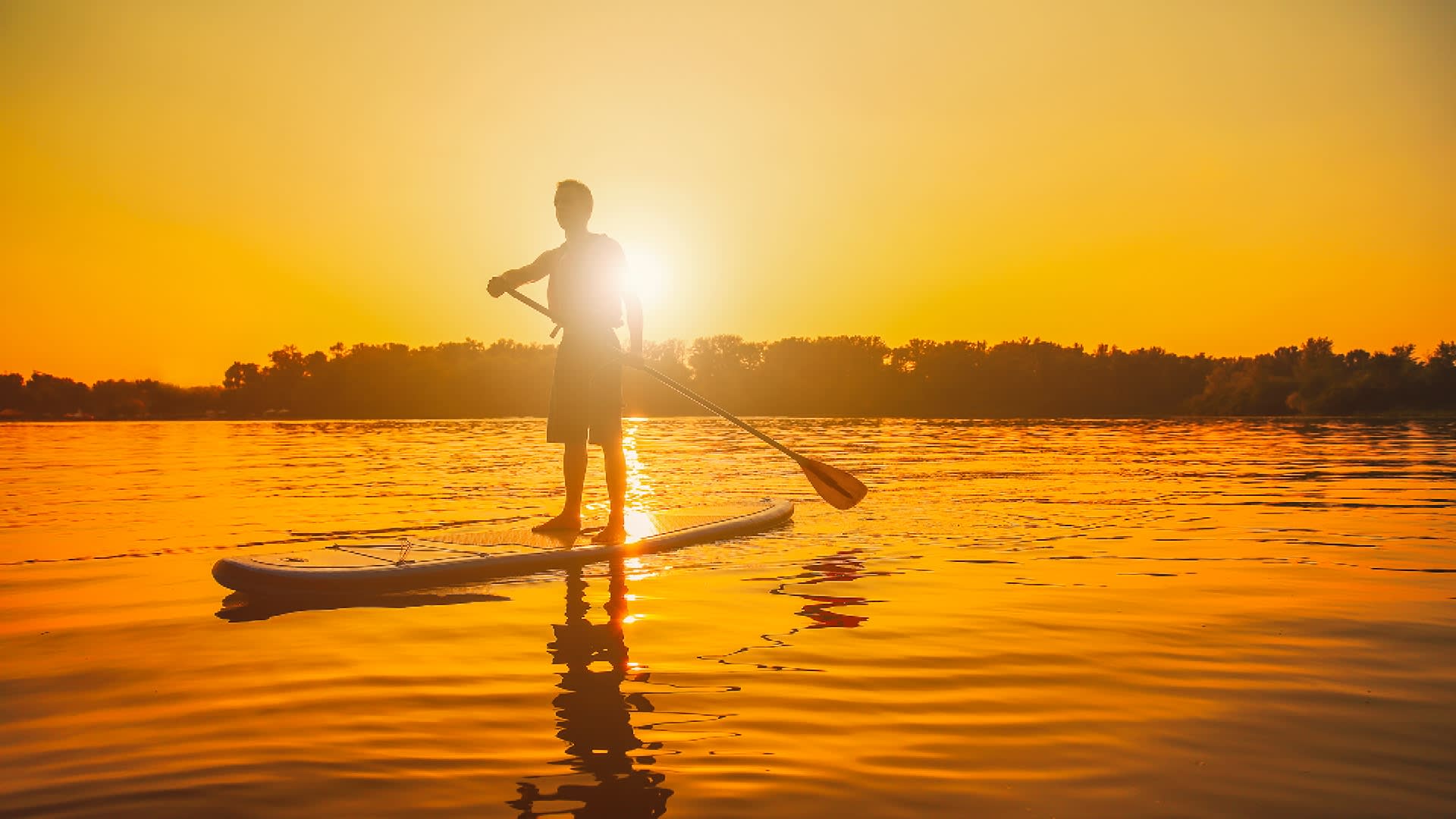 Guided SUP-board tour on Lake Syväri