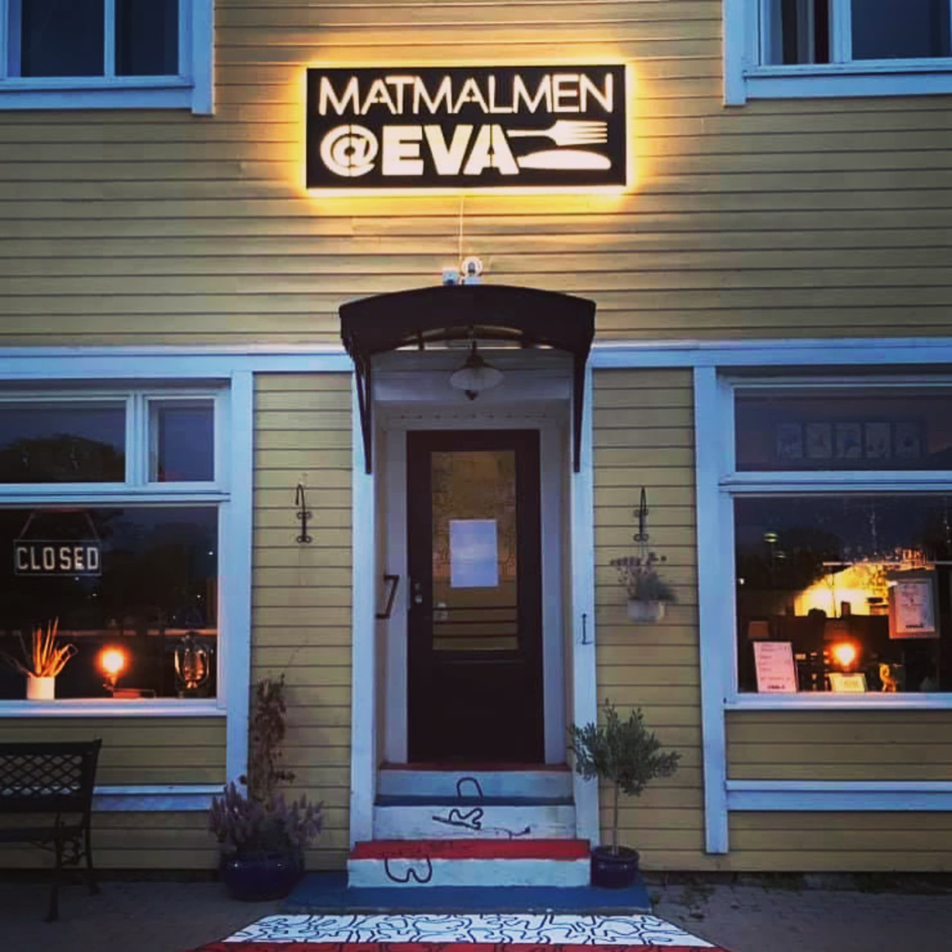 Main entrance Main entrance