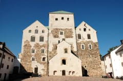 Kahvila & Ravintola Juhana Herttuan Kellari