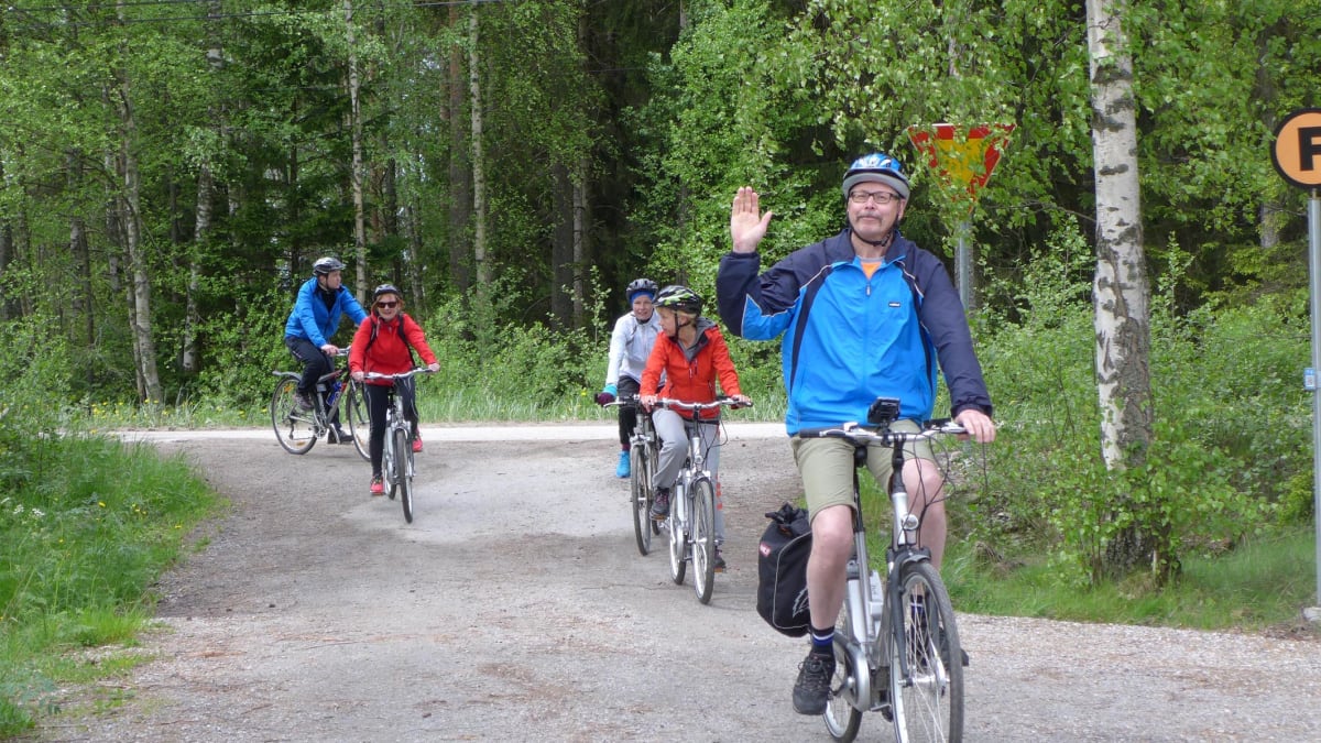 Velhovesi ring route - cycling and trekking in the archipelago