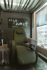 You can sit back in the Neurosonic- treatment chair, relax and enjoy take the very low frequency vibrations treatment in a soothing environment.