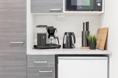 Kitchen from the front