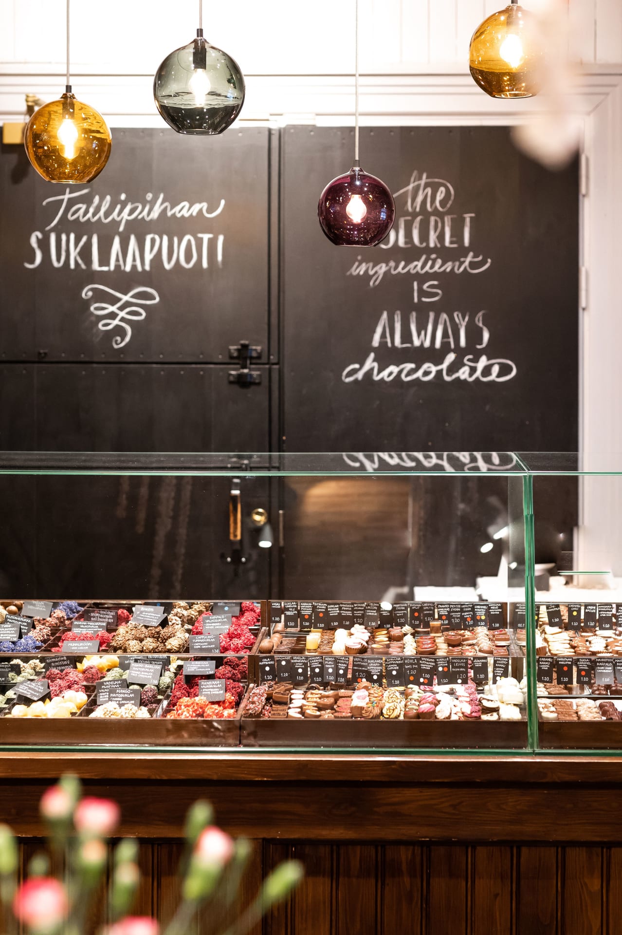 Overview of our chocolate vitrine