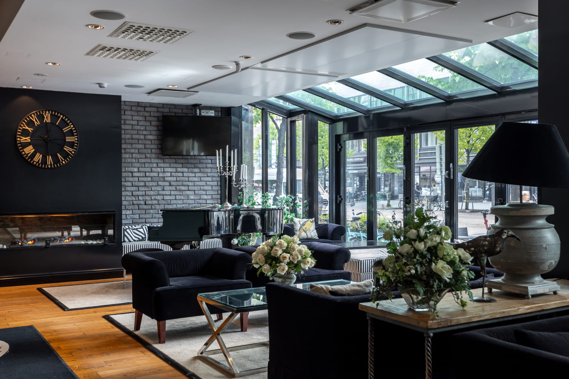 Reception lobby