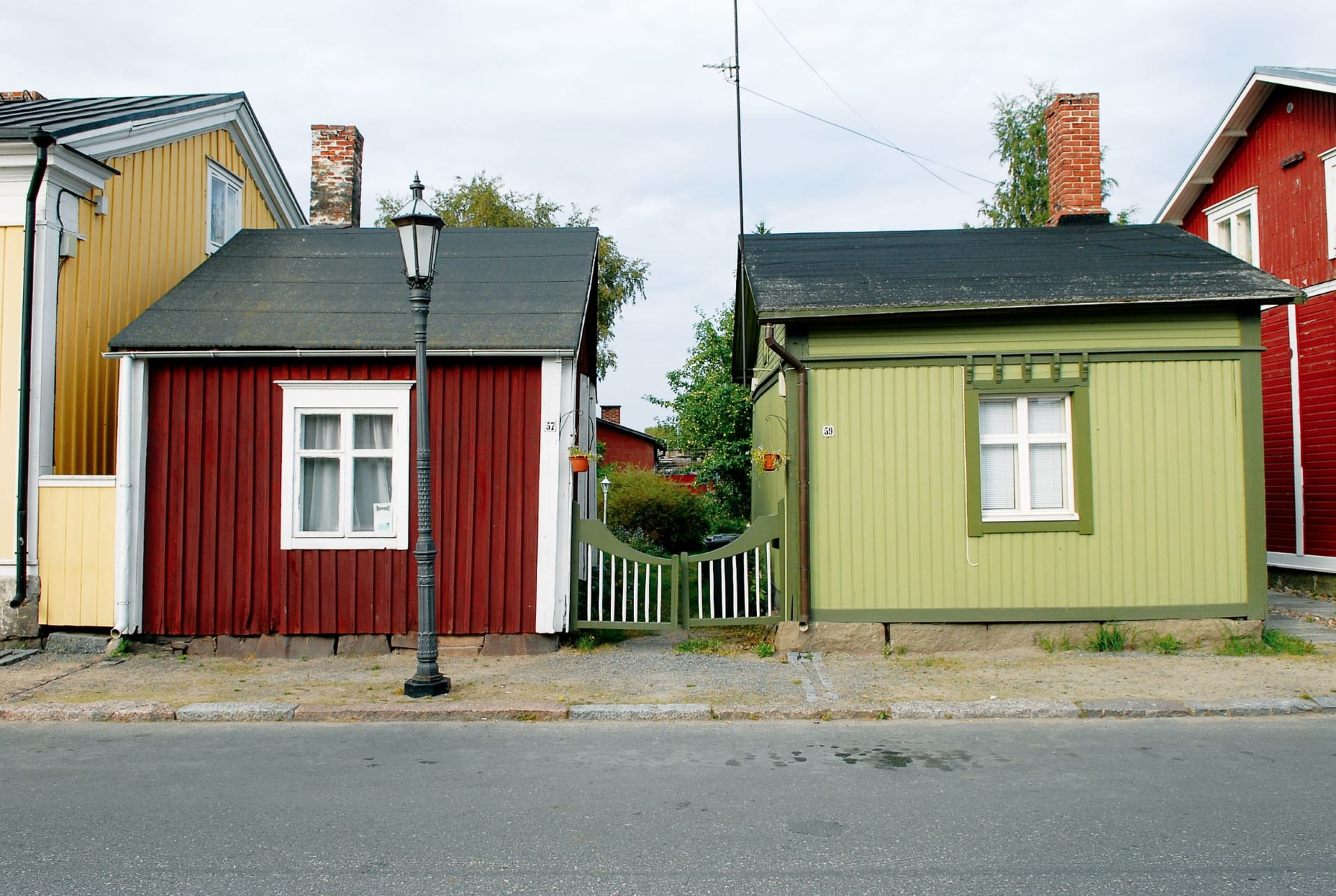 The Small Sailor´s Homes in the old town Neristan