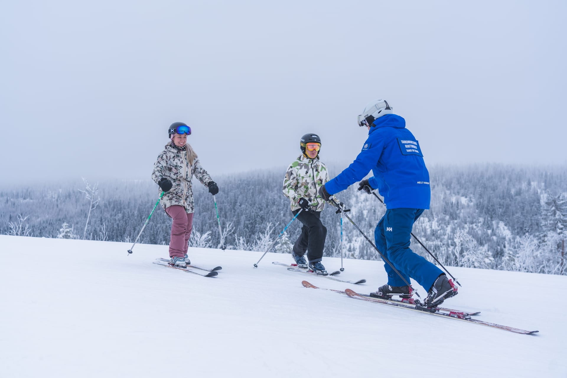 Telemark skiing lesson for adults