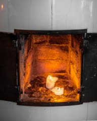 Toimimme historiallisessa miljöössä Kokkolan vanhassa kaupungissa.