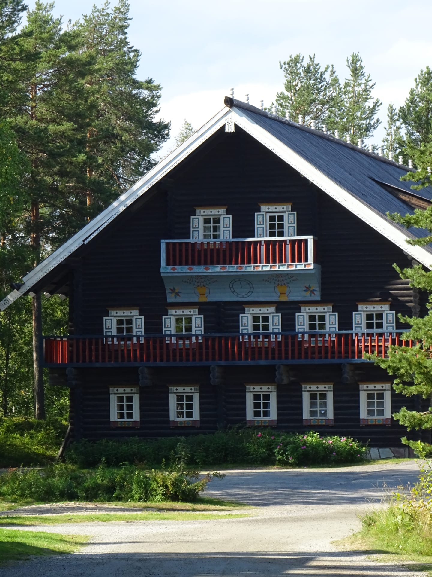 https://aksytammat.fi/en/p/1129/biking-tour-aroud-lake-pielinen