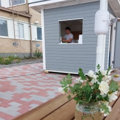 Nuorten kesäkioski Juvan torilla