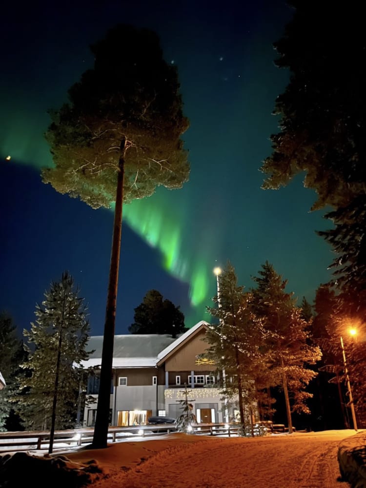 Villa Keisari in Vuokatti with norther lights aurora borealis accommodation