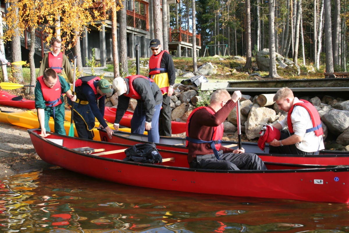Canoe, Kayak and Boat Rental on Beautiful Lake Roine