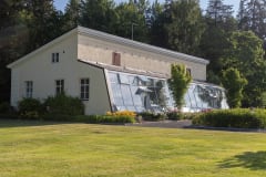 Vuojoki Mansion, Orangerié, greenhouse with glass windows.