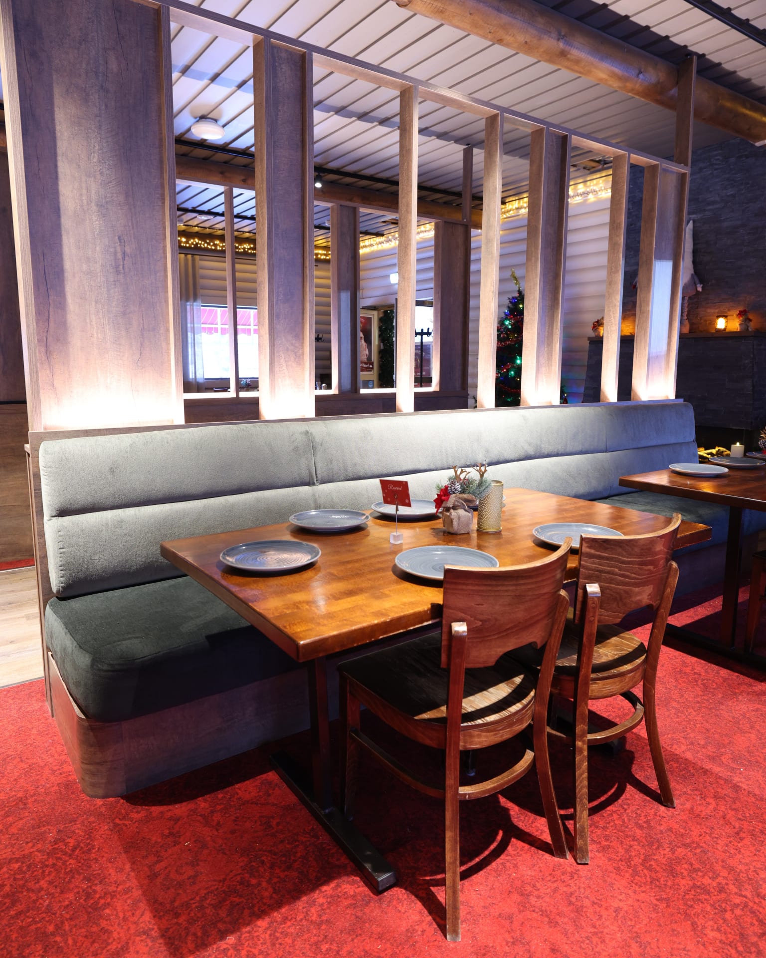 Christmas House Restaurant and Coffee Bar