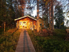 Metsä Kolo Hirsimökit