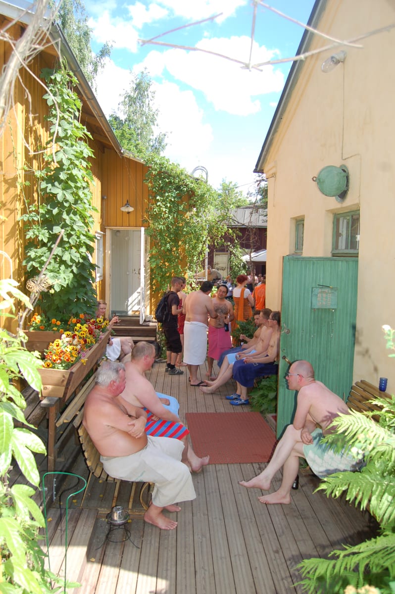 Rajaportti sauna, cooling area