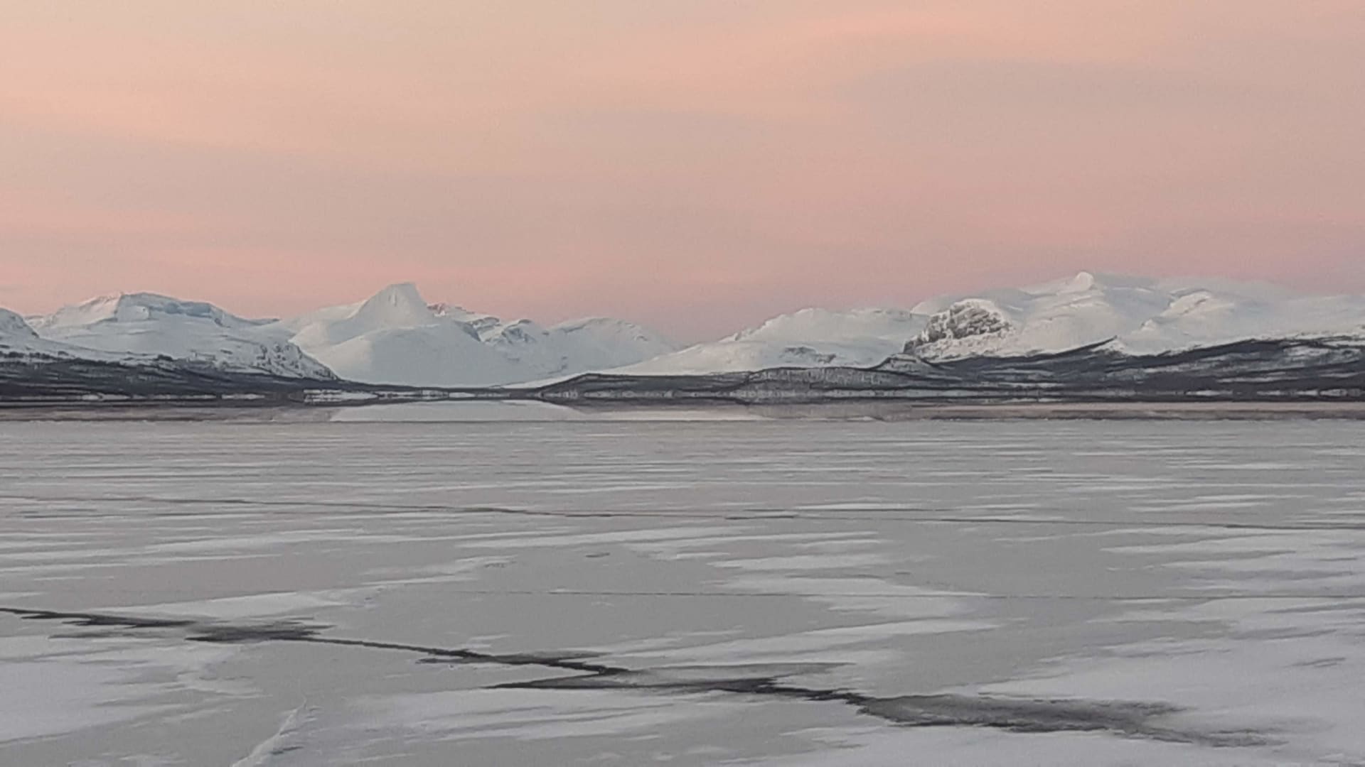 Lake Kilpisjärvi in October