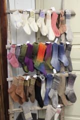 Käsitoitä. Handcrafts.