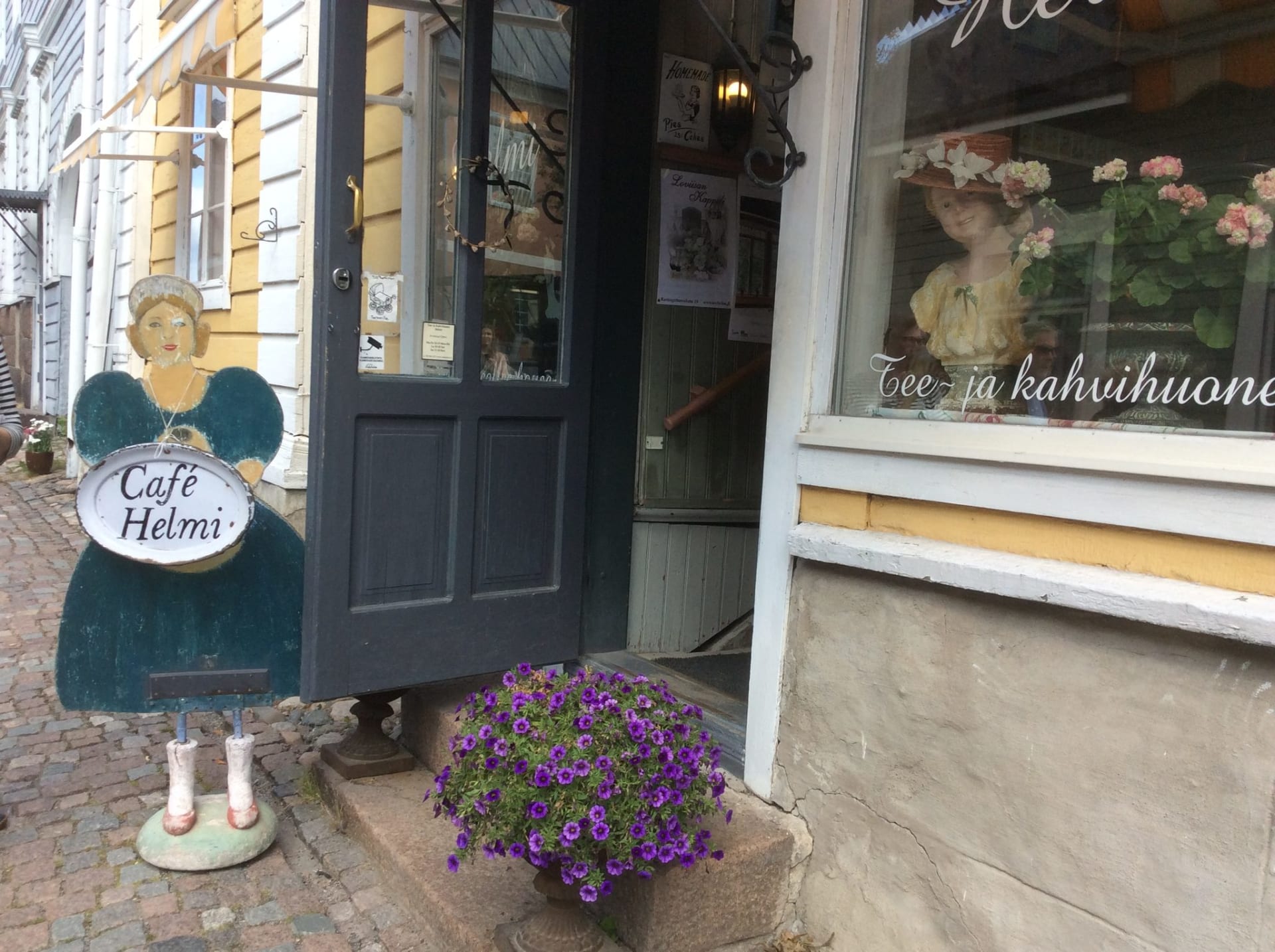 Porvoo local cafe
