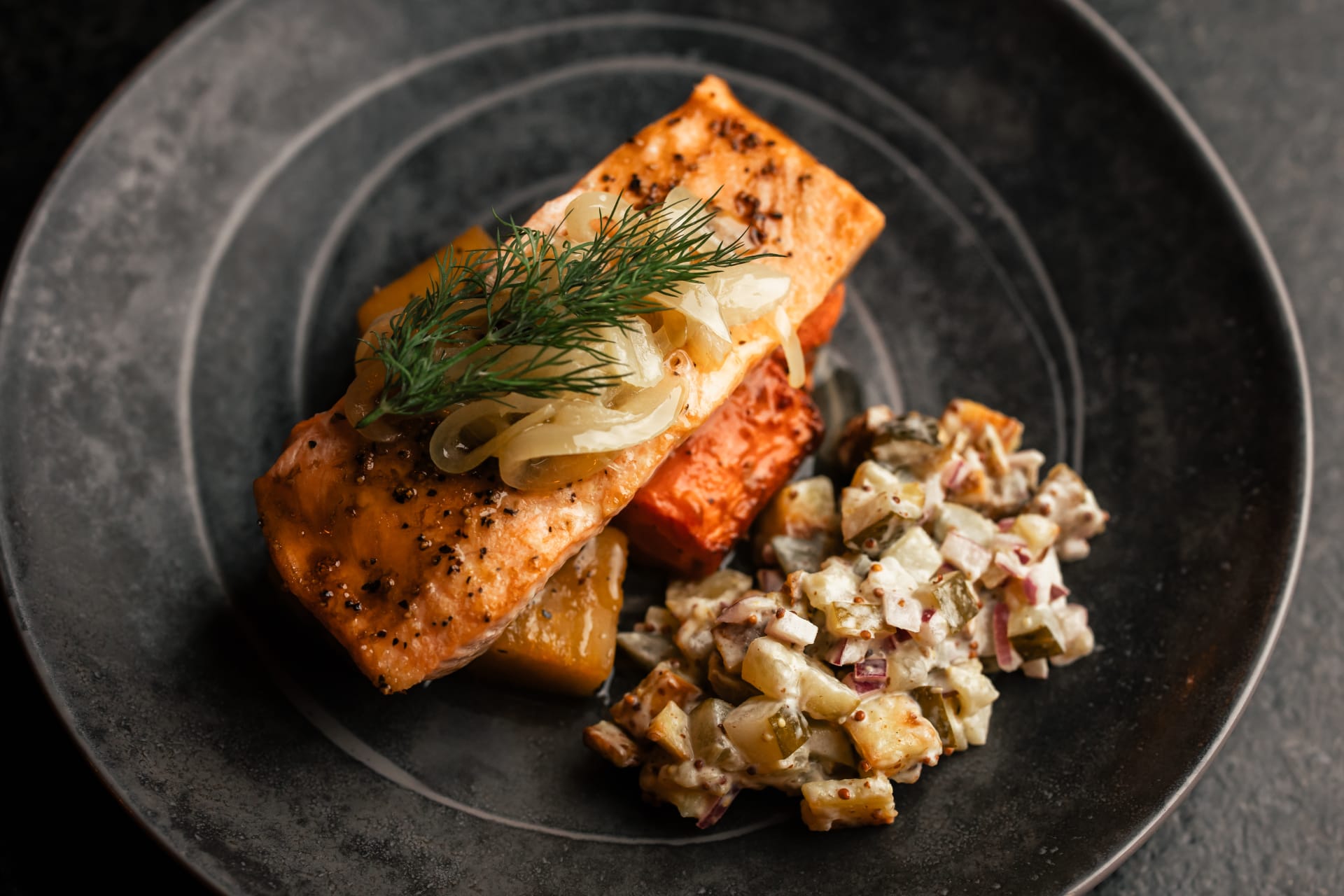 Traditional salmon dish at Lapland Restaurant Kotahovi