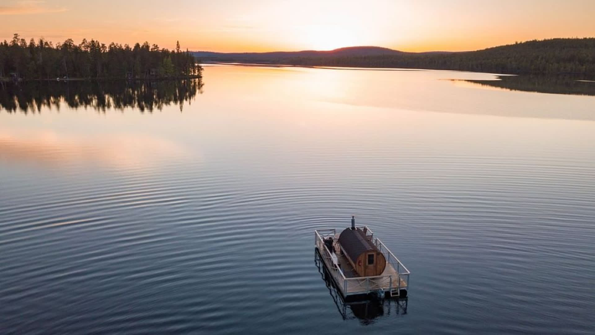 Sauna boat