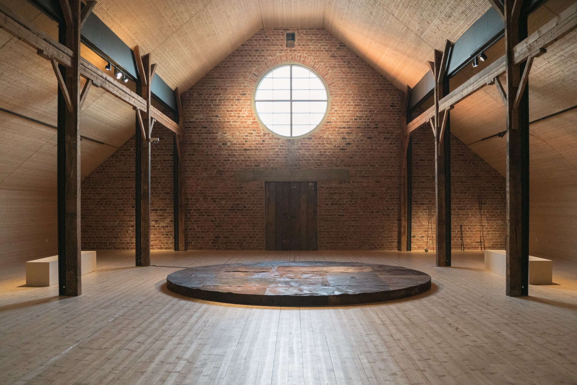 Ida Sofia Fleming and Vesa Rahikainen: Liminal Space