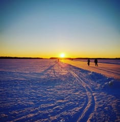 Talviulkoiluvälineiden vuokraus (Kicksparkit, Retkiluistimet, Lumikengät)