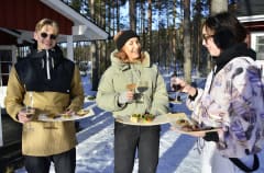 The age limit of moonshine tour is 18 years.