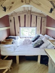 Sauna glamping accommodation Tahlo Ventures