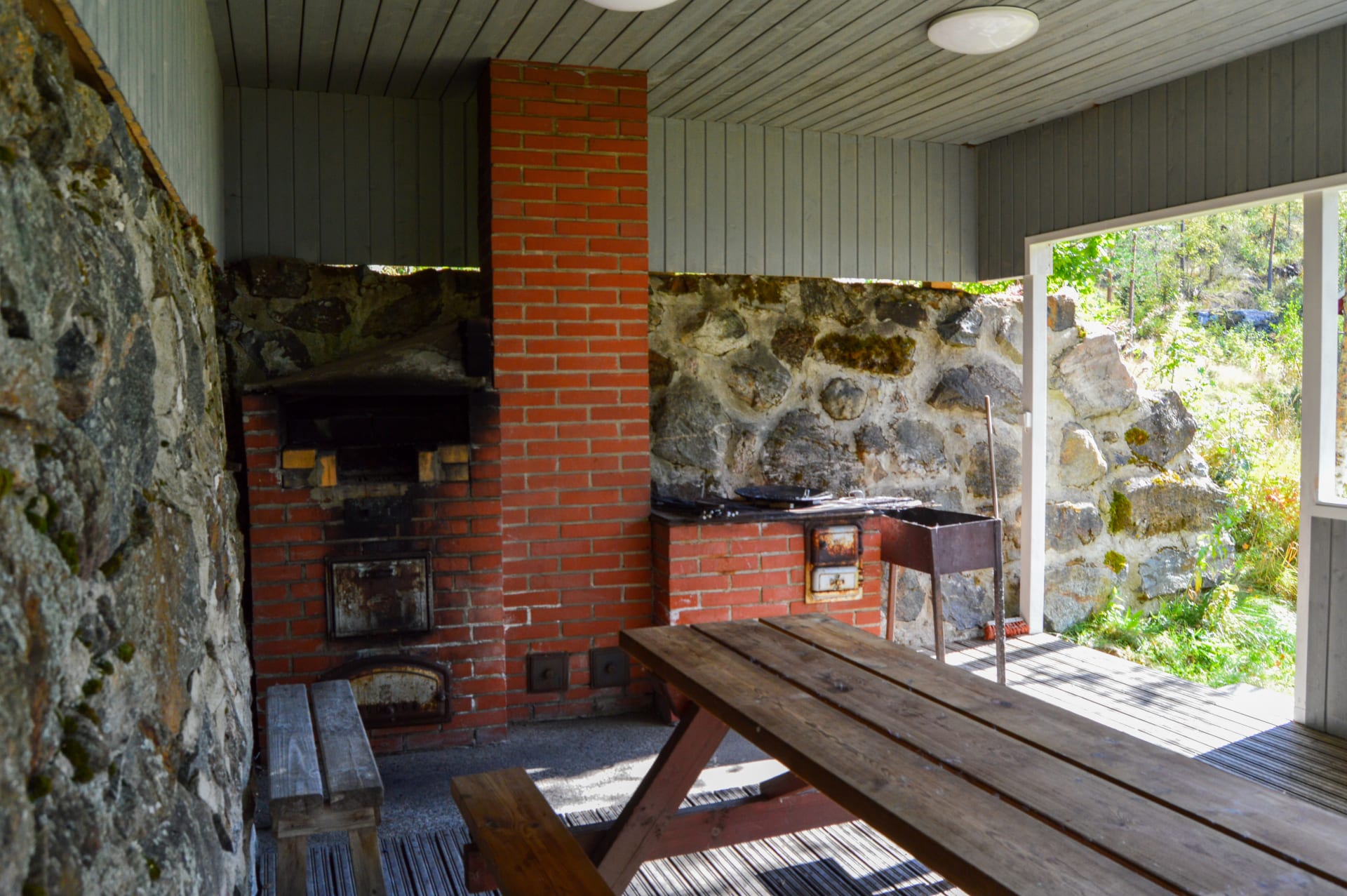 Grill place