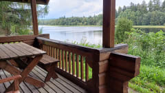 Näkymä mökin terassilta