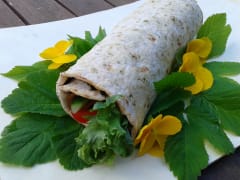 Luonnottaren lounasbuffetti