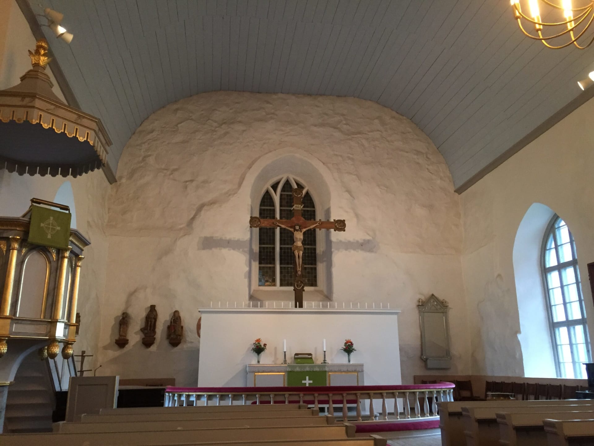Pyhän Olavin kirkko - St. Olof Medieval Church