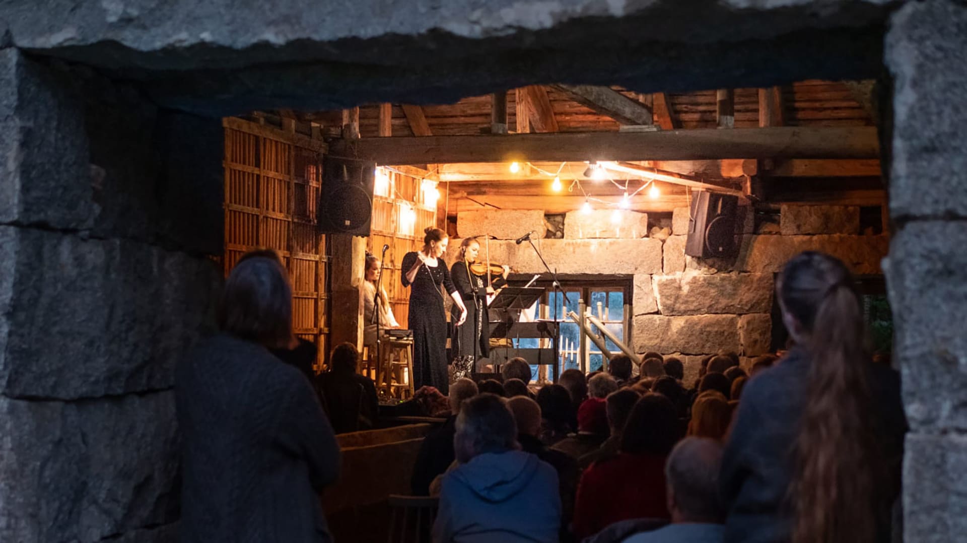 Suonteen soitto summer concert at our unique venue, Jäähuone