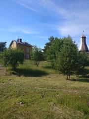 Luotsitupa ja pooki Iso-Kraaselin saaressa Raahen saaristossa.