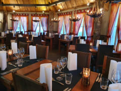 Ystävänpäivä Sarakan elävän tulen loimussa