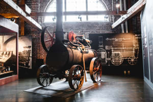 Steam engine at the main exhibition of Rosenlew Museum.