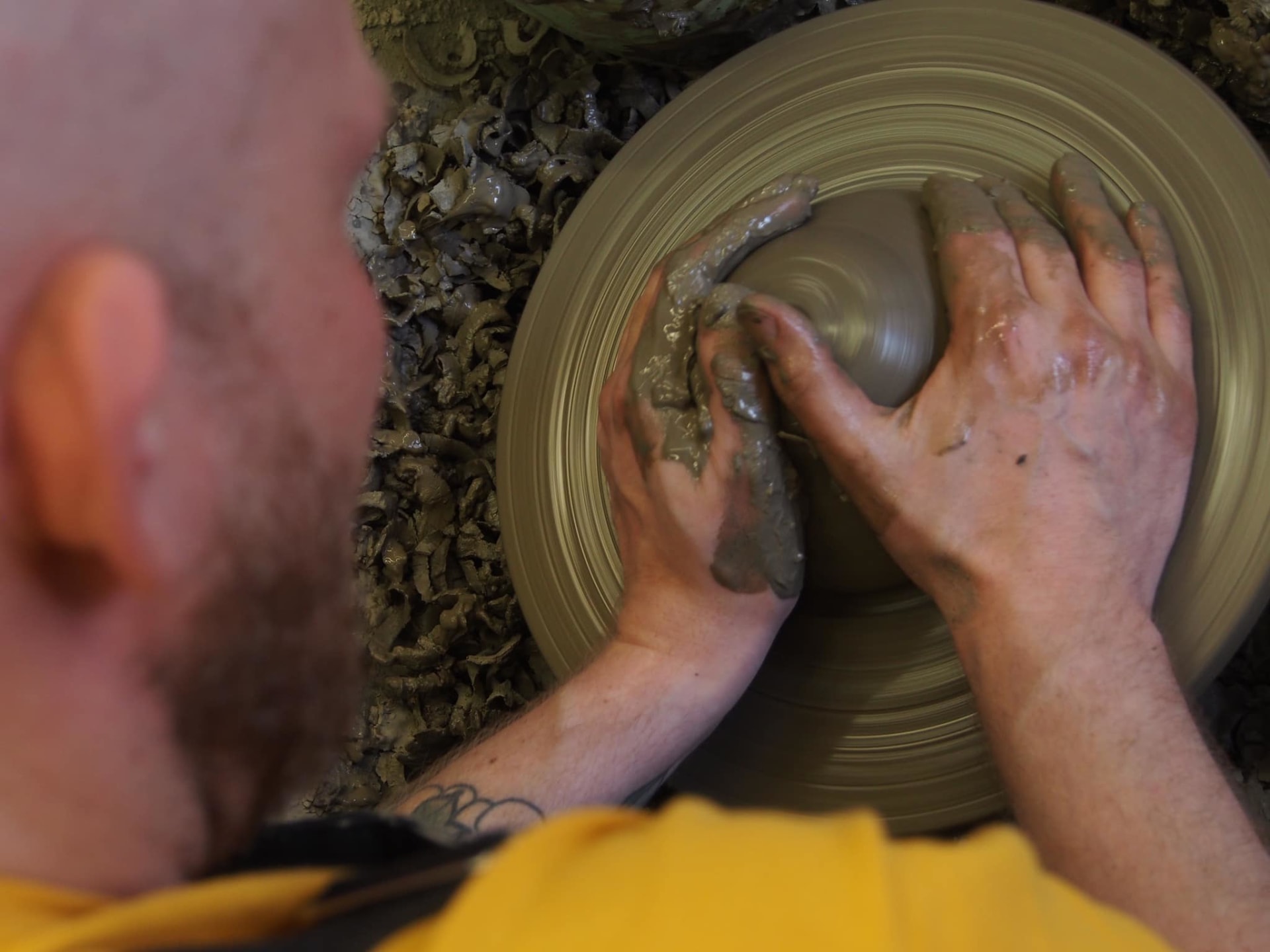 Wheel Throwing Workshops at UDUMBARA Helsinki