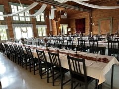 Juhlakeskus Amor tarjoaa majoitusta 2-4 hengen huoneissa