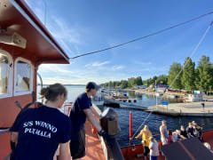Cruises are organized by volunteers of local steamship club.