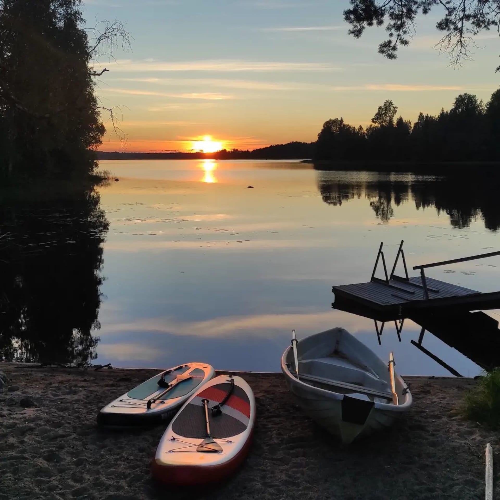 Rent a rowing boat or Sup board