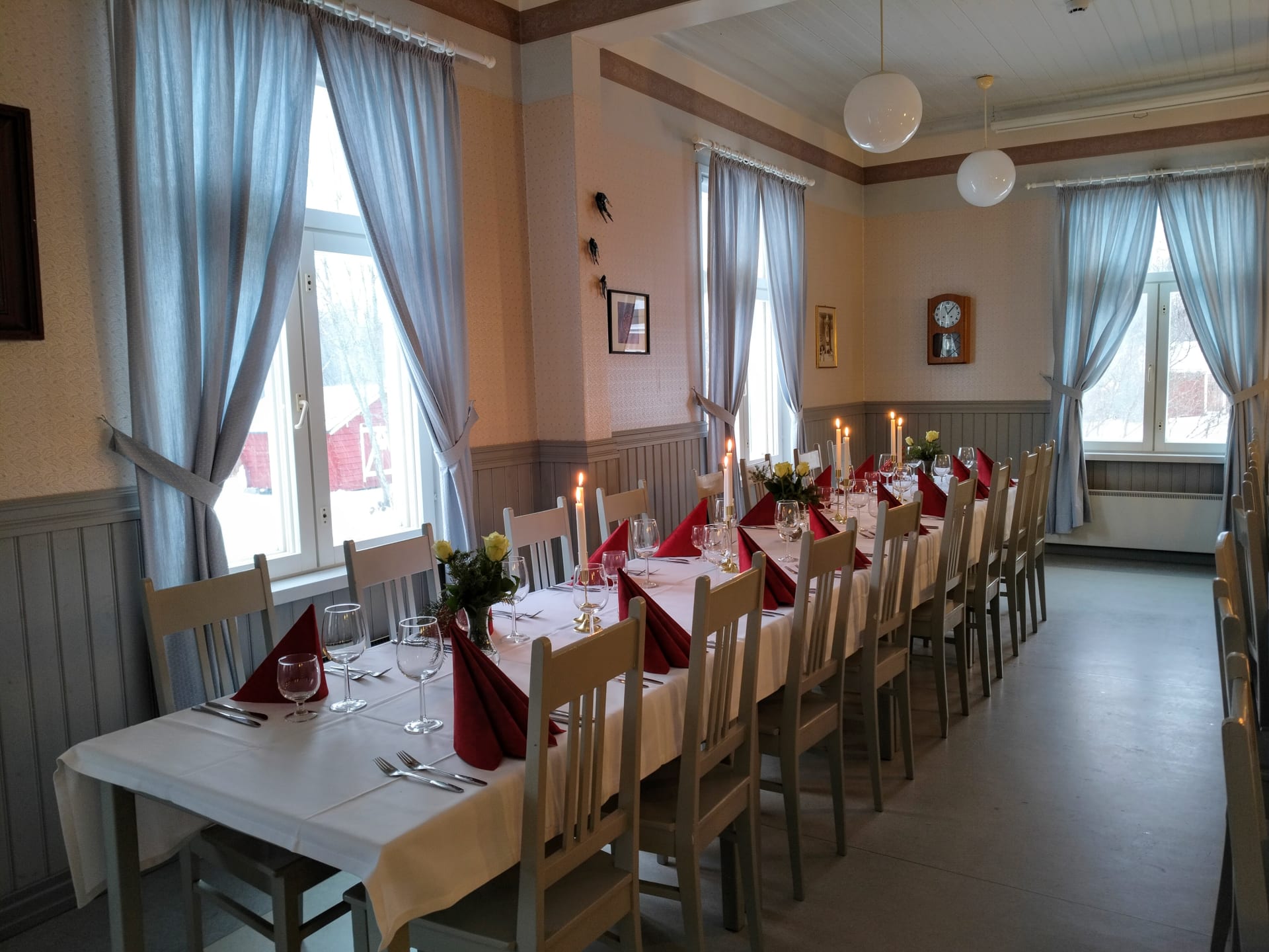 Onnela restaurant dining