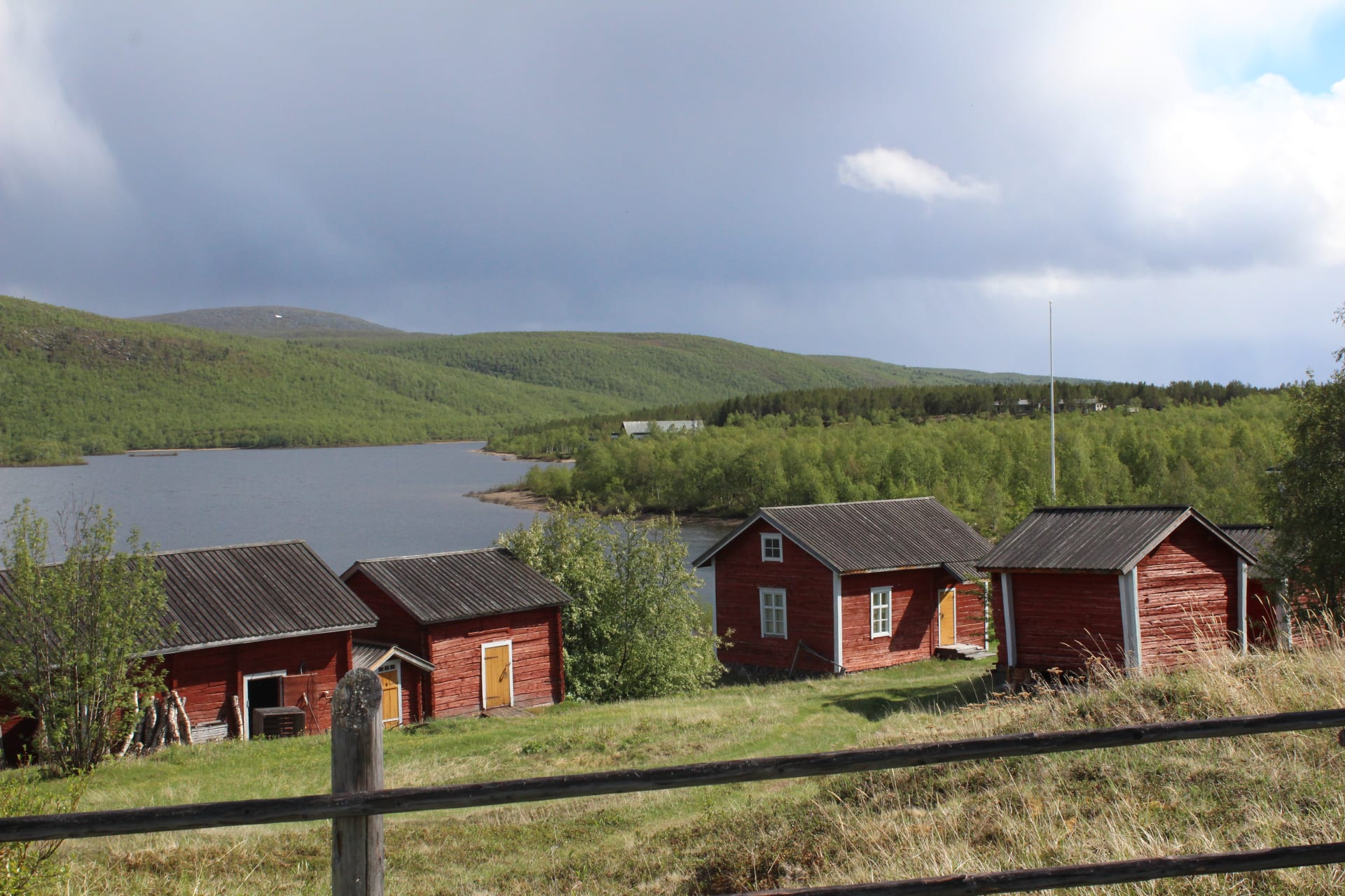 Parish huts and Utsjoki church