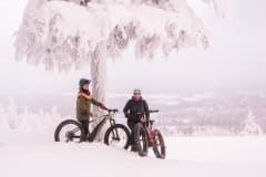 Pyörien ja hiihtovälineiden vuokraus