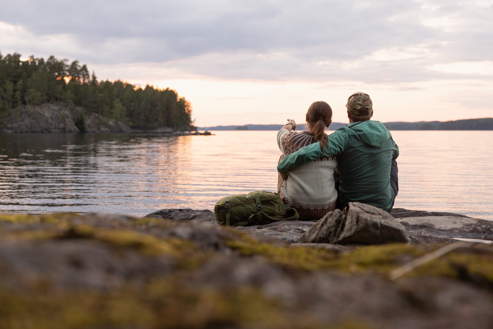 Enjoy beautiful sunsets by the lake in Hietasalo island Hämeenlinna