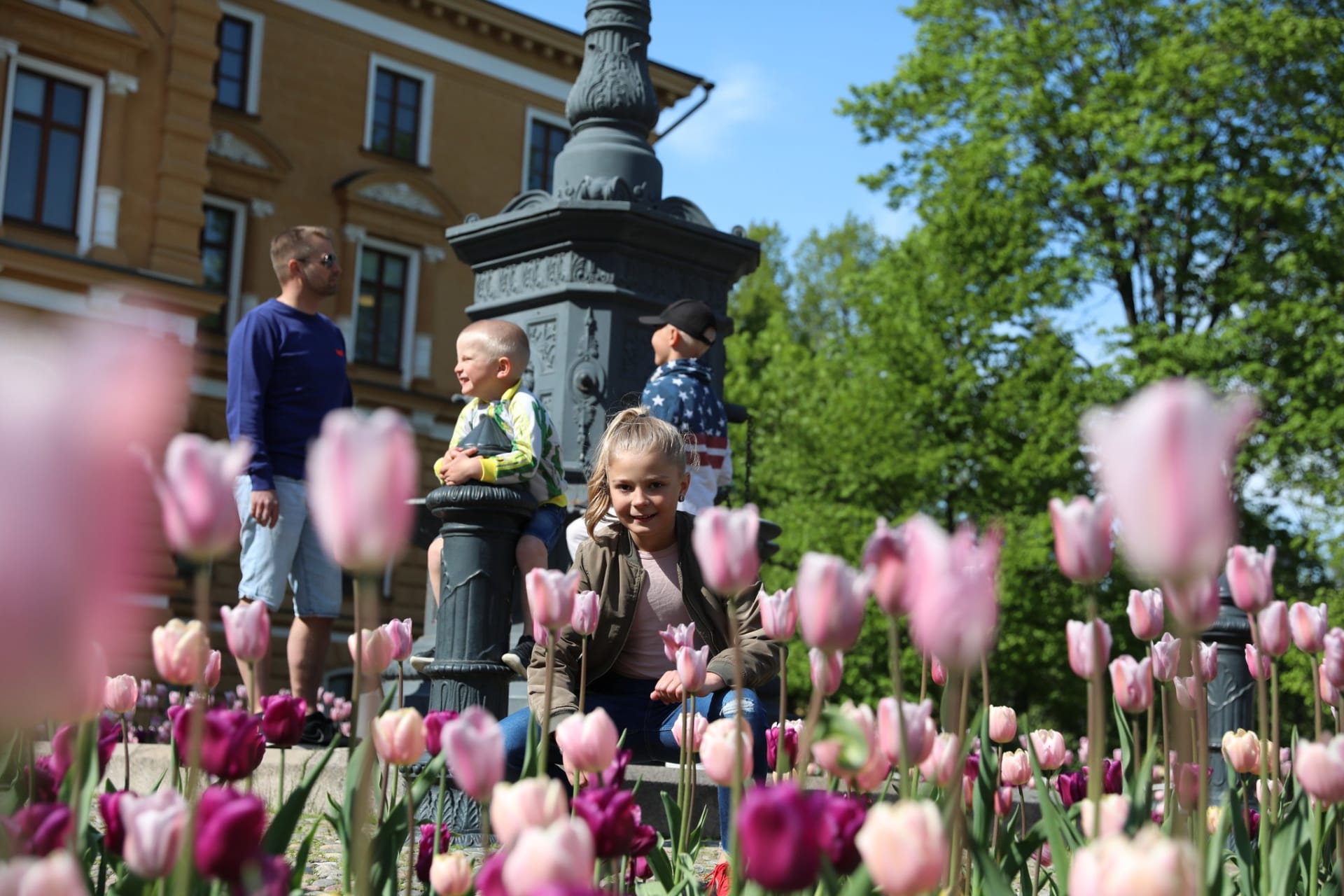 Walking tours are suitable for the whole family