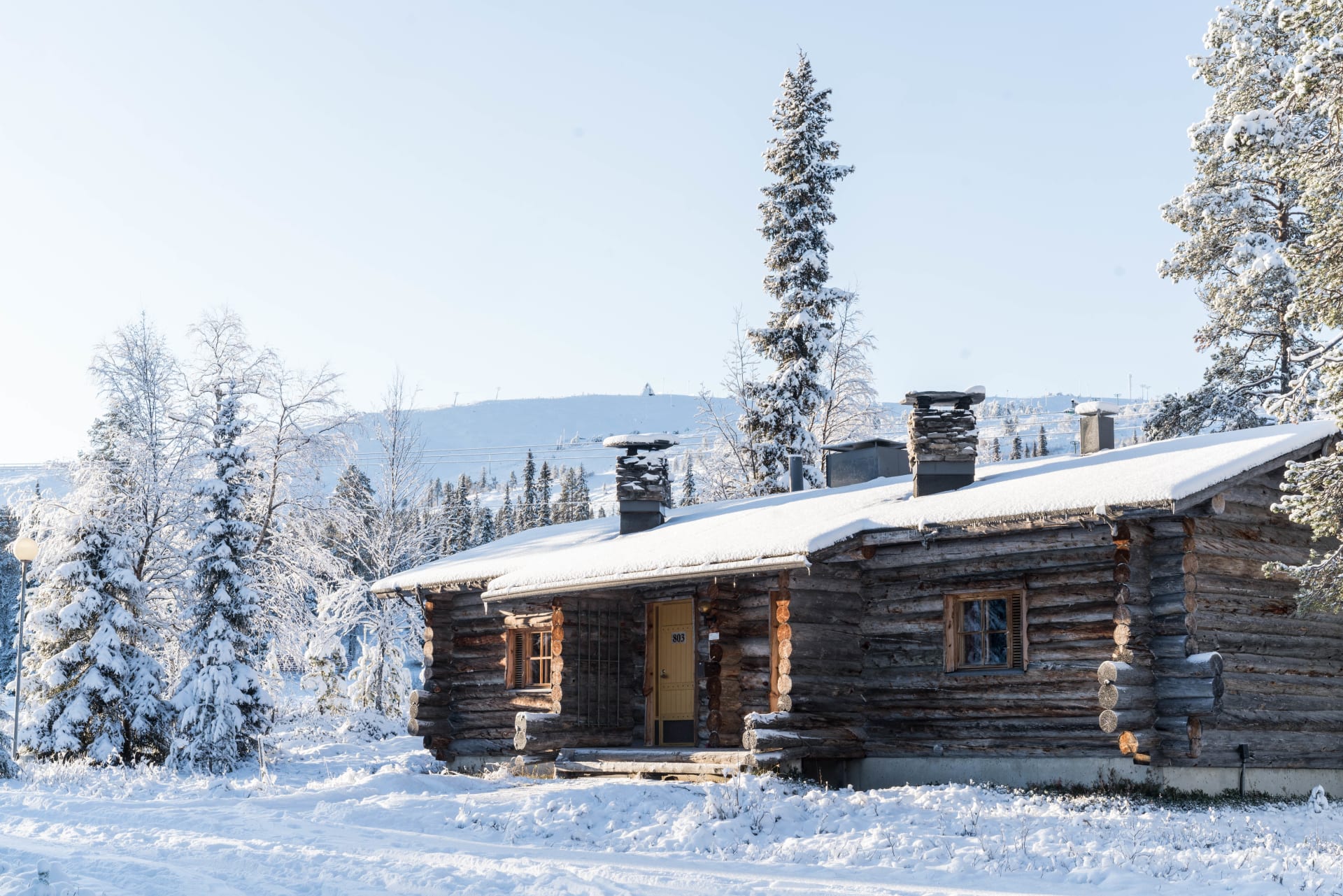 Log cabin - outside