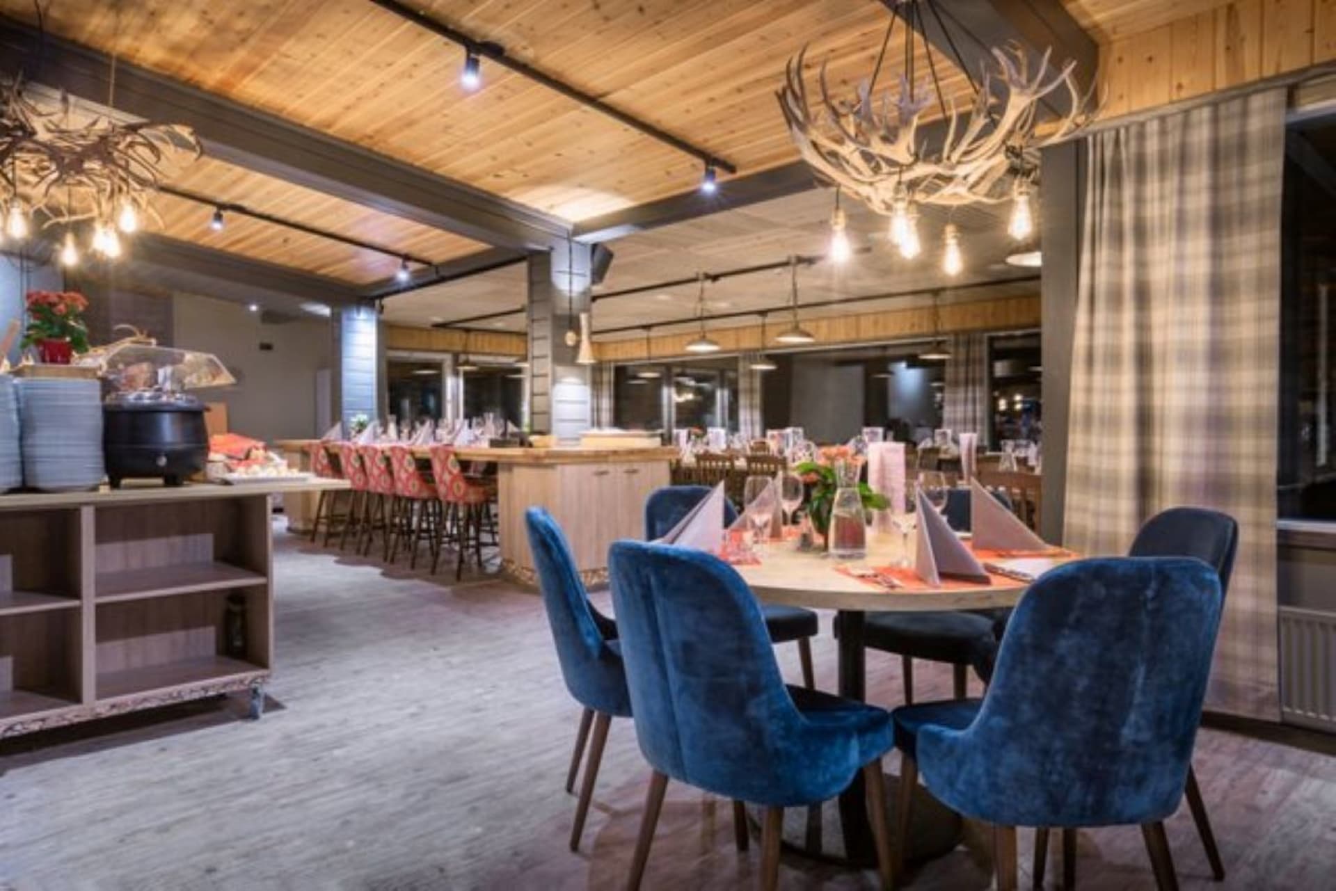 Restaurant in Jeris