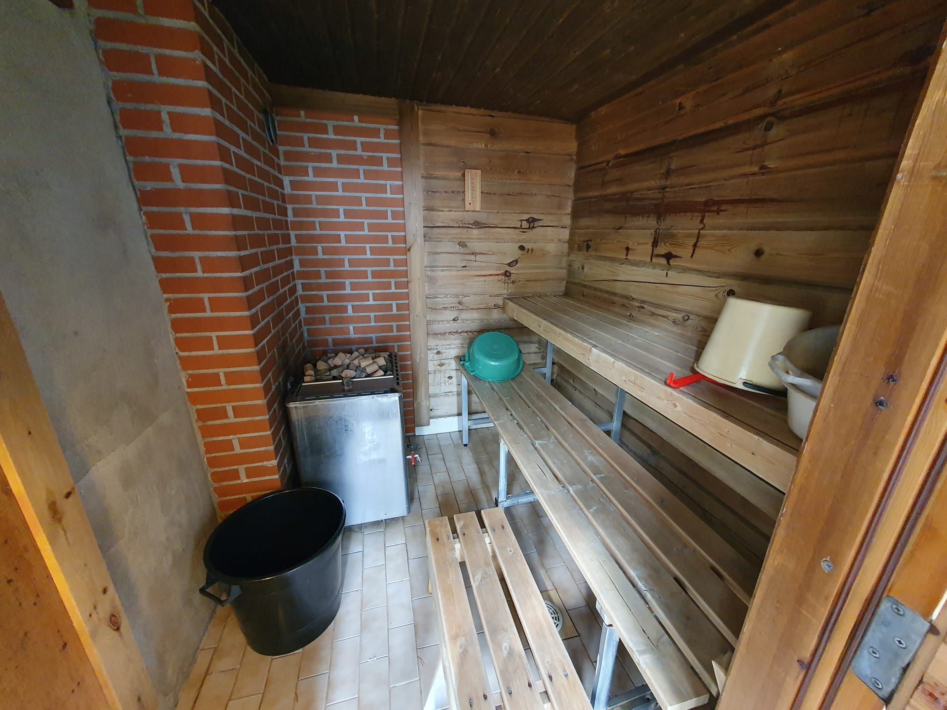 Hypäs 8 - sauna